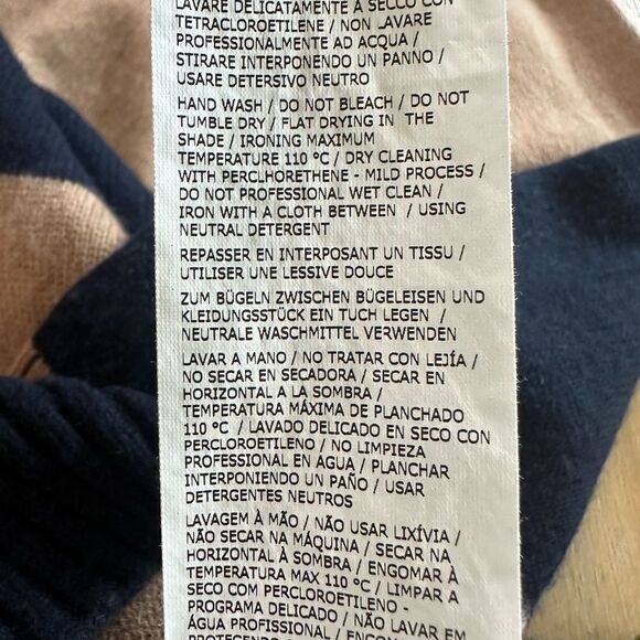 MAX MARA Wool Cashmere Turtleneck Sweater - Picture 10 of 10